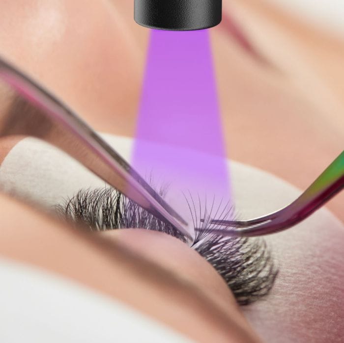5 Reasons Why You Should Try LED Lash Extensions